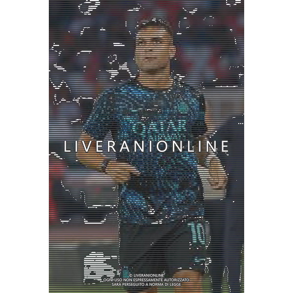 TVEM August 16, 2025 Bari, Italy - FC Inter vs Olympiacos FC - friendly match - San Nicola Stadium. In the pic: Lautaro Martínez of FC Inter FOTO EMMANUELE MASTRODONATO-AG ALDO LIVERANI SAS