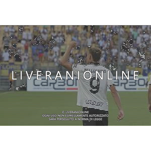 Matteo Pellegrino of Parma AC celebrates after scoring during Parma Calcio vs Pescare Calcio, 32° leg of Coppa Italia Frecciarossa 2025-26 game at Ennio Tardini stadium in Parma (PR), Italy, on Agust 17, 2025. (Photo by Davide Casentini)- AGENZIA ALDO LIVERANI SAS