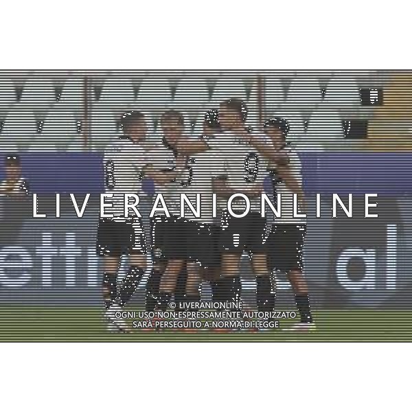 Matteo Pellegrino of Parma AC celebrates with team during Parma Calcio vs Pescare Calcio, 32° leg of Coppa Italia Frecciarossa 2025-26 game at Ennio Tardini stadium in Parma (PR), Italy, on Agust 17, 2025. (Photo by Davide Casentini)- AGENZIA ALDO LIVERANI SAS