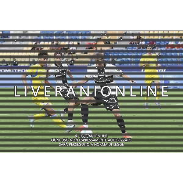 Oliver Sorensen of Parma AC play the ball during Parma Calcio vs Pescare Calcio, 32° leg of Coppa Italia Frecciarossa 2025-26 game at Ennio Tardini stadium in Parma (PR), Italy, on Agust 17, 2025. (Photo by Davide Casentini)- AGENZIA ALDO LIVERANI SAS