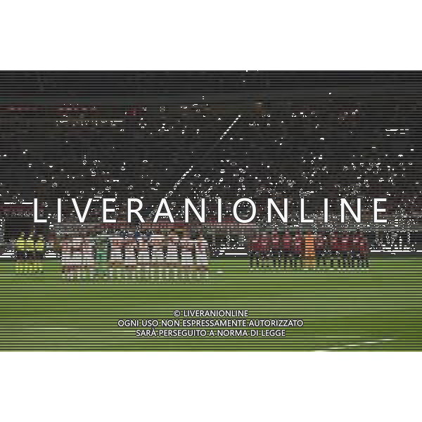 Milan vs Bari nella foto minuto di silenzio Milano 17-08-2025 Stadio Giuseppe Meazza - San Siro Milan vs Bari Coppa Italia Frecciarossa - trentaduesimi di finale foto Roberto Garavaglia/Agenzia Aldo Liverani sas- AGENZIA ALDO LIVERANI SAS