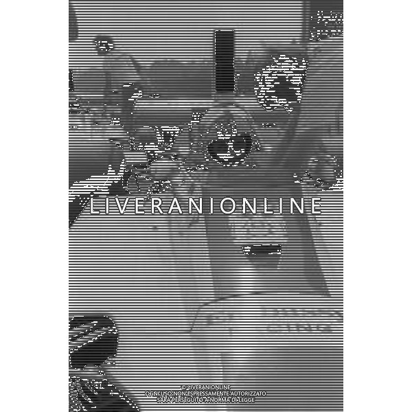 NEG-RETROSPETTIVA GRAHAM HILL PILOTA NELLA FOTO GRAHAM HILL A MONZA NELL\'ANNO 1975 ARCHIVIO GIOVANNI LIVERANI-AG ALDO LIVERANI SAS
