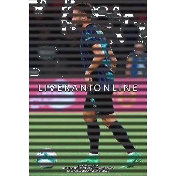 TVEM August 16, 2025 Bari, Italy - FC Inter vs Olympiacos FC - friendly match - San Nicola Stadium. In the pic: Hakan Calhanoglu of FC Inter FOTO EMMANUELE MASTRODONJATO-AG ALDO LIVERANI SAS