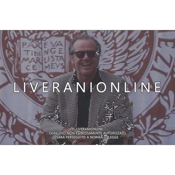 DIAP-RETROSPETTIVA JACK NICHOLSON ATTORE NELLA FOTO JACK NICHOLSON A VENEZIA NELL\'ANNO 1994 AG ALDO LIVERANI SAS