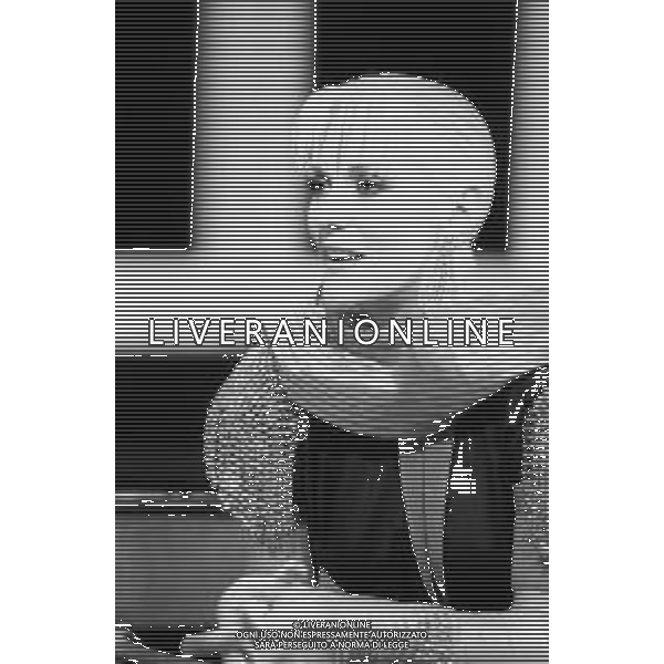 NEG-RETROSPETTIVA DONATELLA RETTORE CANTANTE NELLA FOTO DONATELLA RETTORE NELL\'ANNO 1985 AG ALDO LIVERANI SAS
