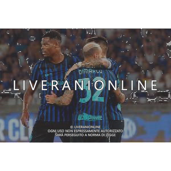 TVEM August 16, 2025 Bari, Italy - FC Inter vs Olympiacos FC - friendly match - San Nicola Stadium. In the pic: Federico Dimarco of FC Inter celebrates after scoring a goal with Lautaro Martínez of FC Inter foto emmanuele mastrodonato-ag aldo liverani sas