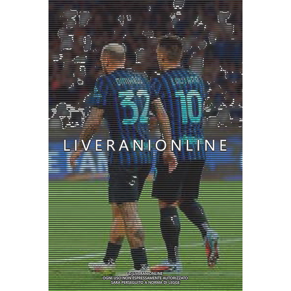 TVEM August 16, 2025 Bari, Italy - FC Inter vs Olympiacos FC - friendly match - San Nicola Stadium. In the pic: Federico Dimarco of FC Inter and Lautaro Martínez of FC Inter foto emmanuele mastrodonato-ag aldo liverani sas