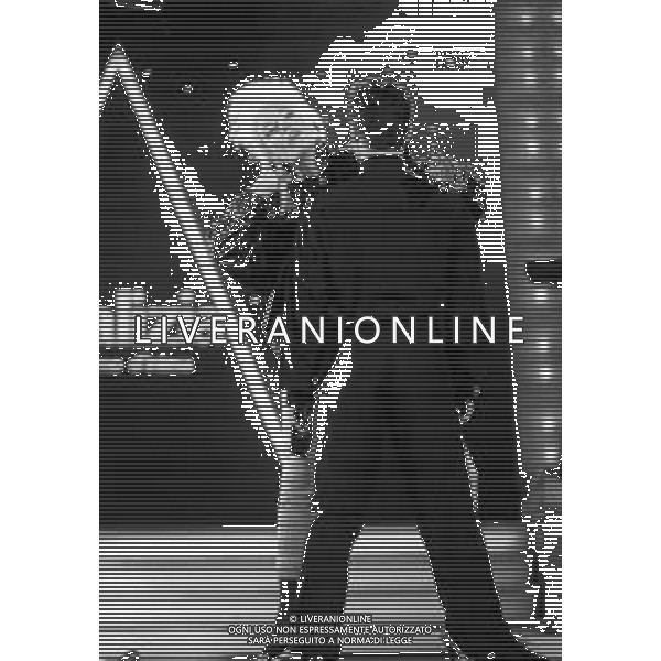 NEG-RETROSPETTIVA DONATELLA RETTORE CANTANTE NELLA FOTO DONATELLA RETTORE AL FESTIVALBAR AD ASIAGO NEL GIUGNO 1987  AG ALDO LIVERANI SAS