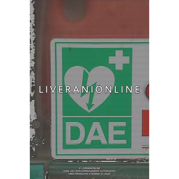 TVRCOR Defibrillatore pubblico DAE nella foto defibrillatore automatico esterno ©TVRCOR Roberta Corradin - AGENZIA ALDO LIVERANI SAS