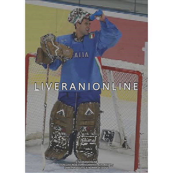TORINO 15/02/2006 XX OLIMPIADI INVERNALI HOCKEY SU GHIACCIO ITALIA-USA NELA FOTO MUZZATTI JASON PH GIGI ARCAINI/AG.ALDO LIVERANI