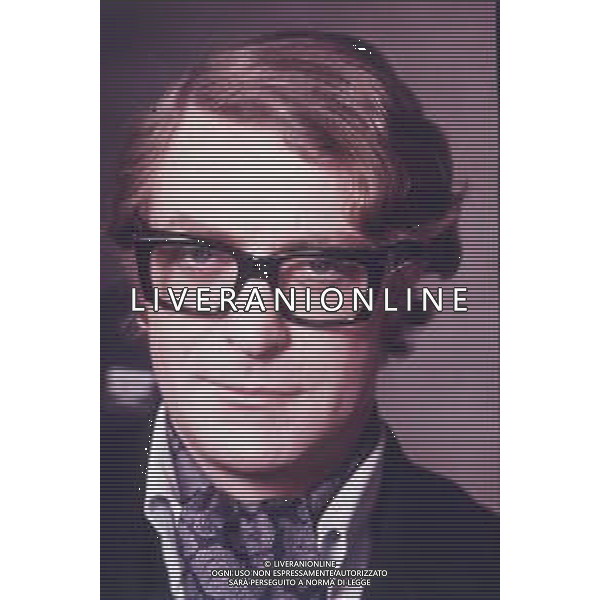 DIAP-RETROSPETTIVA MICHAEL CAINE ATTORE NELLA FOOT MICHAEL CAINE ARCHIVIO CONTROLUCE-AG ALDO LIVERANI SAS
