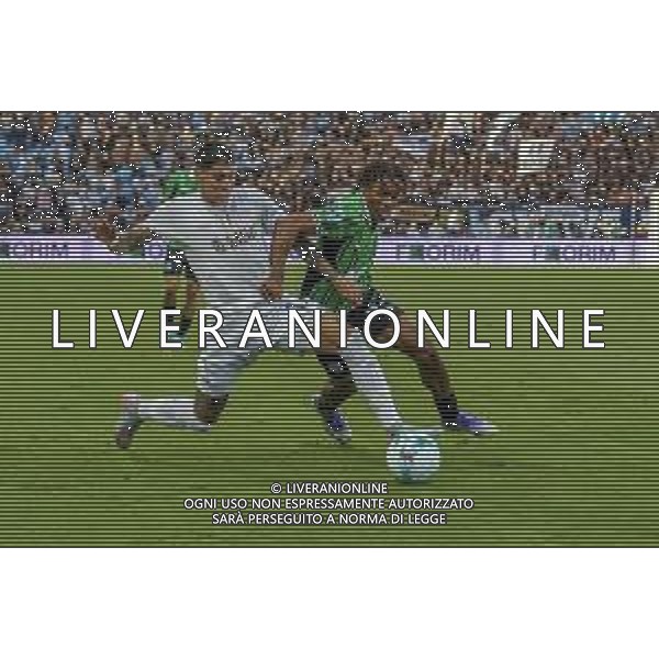 Armand Gaetan Laurienté of US Sassuolo ciontrasto1 Mathias Olivera of SSC Napoli during US Sassuolo vs SSC Napoli, 1° Serie A Enilive 2025-26 game at Mapei stadium . Città del tricolore in Reggio Emilia (RE), Italy, on August 23, 2025. (Photo by Davide Casentini)- AGENZIA ALDO LIVERANI SAS