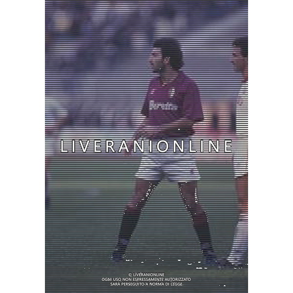 DIAP-RETROSPETTIVA GIORGIO BRESCIANI CALCIATORE NELLA FOTO GIORGIO BRESCIANI CON LA MAGLIA DEL TORINO CALCIO AG ALDO LIVERANI SAS