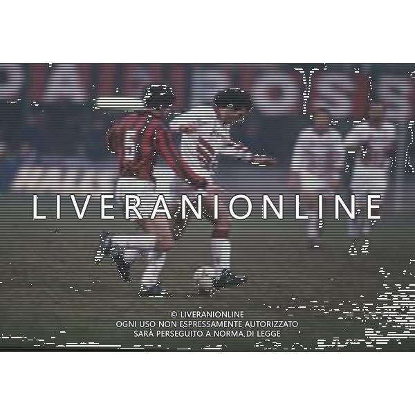 DIAP-RETROSPETTIVA GIORGIO BRESCIANI CALCIATORE NELLA FOTO GIORGIO BRESCIANI CON LA MAGLIA DEL TORINO CALCIO AG ALDO LIVERANI SAS
