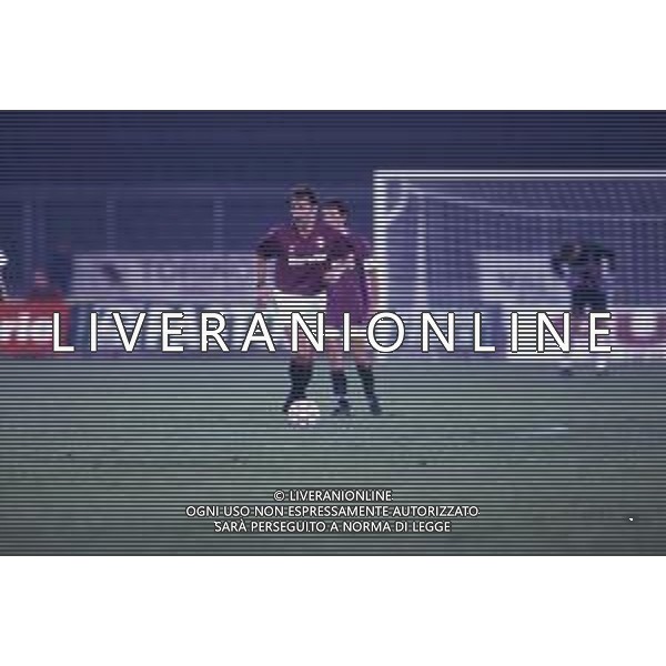 DIAP-RETROSPETTIVA MARTIN VASQUEZ CALCIATORE NELLA FOTO MARTIN VASQUEZ CON LA MAGLIA DEL TORINO CALCIO NELL\'ANNO 1991-1992 AG ALDO LIVERANI SAS