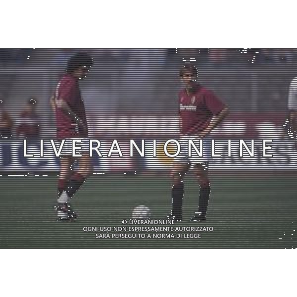 DIAP-RETROSPETTIVA MARTIN VASQUEZ CALCIATORE NELLA FOTO MARTIN VASQUEZ CON LA MAGLIA DEL TORINO CALCIO NELL\'ANNO 1991-1992 AG ALDO LIVERANI SAS