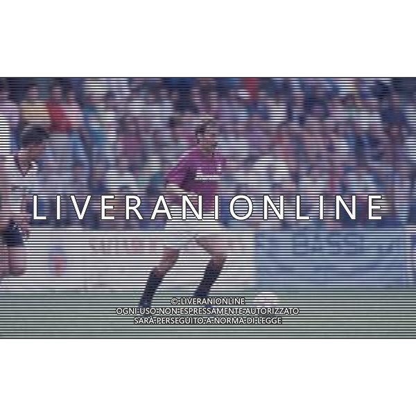 DIAP-RETROSPETTIVA MARTIN VASQUEZ CALCIATORE NELLA FOTO MARTIN VASQUEZ CON LA MAGLIA DEL TORINO CALCIO NELL\'ANNO 1991-1992 AG ALDO LIVERANI SAS