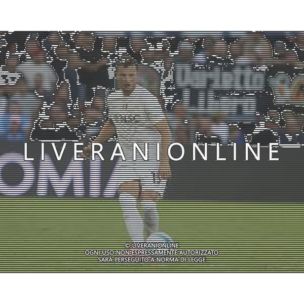 Amir Rrahmani of SSC Napoli play the ball during US Sassuolo vs SSC Napoli, 1° Serie A Enilive 2025-26 game at Mapei stadium . Città del tricolore in Reggio Emilia (RE), Italy, on August 23, 2025. (Photo by Davide Casentini)- AGENZIA ALDO LIVERANI SAS