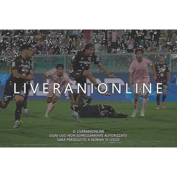 Manolo Portanova in azione durante la partita Palermo vs Reggiana di Serie B 25/26 presso lo Stadio Renzo Barbera di Palermo il 23/08/25 ©SERRA FEDERICO - AGENZIA ALDO LIVERANI SAS