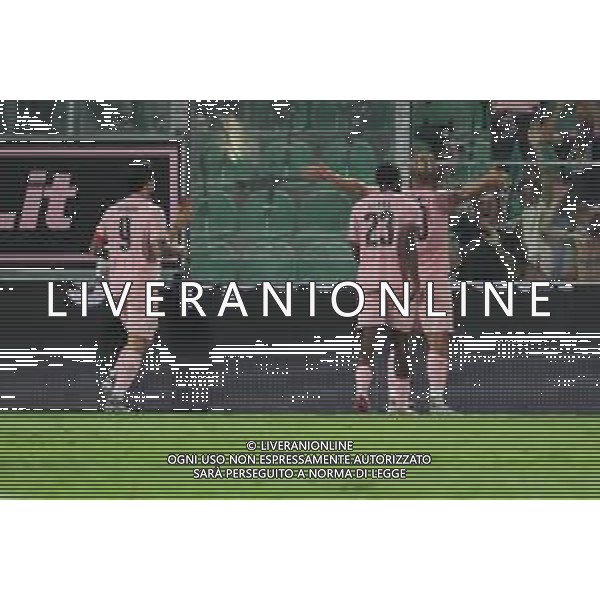 Esultanza Palermo al gol di Joel Pohjanpalo durante la partita Palermo vs Reggiana di Serie B 25/26 presso lo Stadio Renzo Barbera di Palermo il 23/08/25 ©SERRA FEDERICO - AGENZIA ALDO LIVERANI SAS