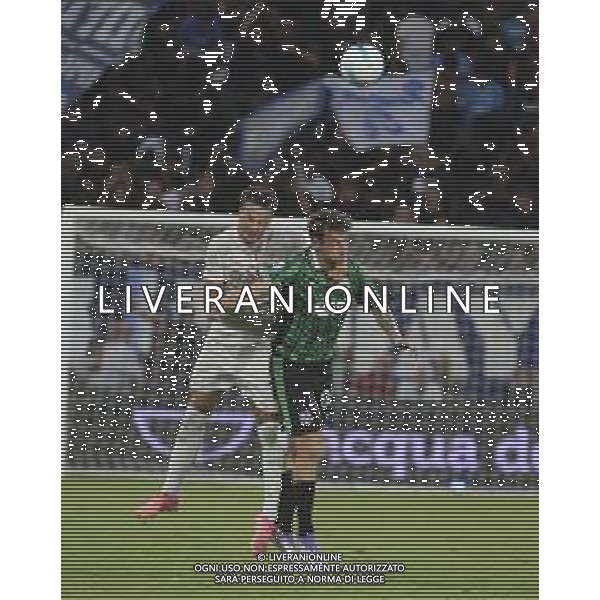Amir Rrahmani of SSC Napoli battle for the ball with Andrea Pinamonti of US Sassuolo during US Sassuolo vs SSC Napoli, 1° Serie A Enilive 2025-26 game at Mapei stadium . Città del tricolore in Reggio Emilia (RE), Italy, on August 23, 2025. (Photo by Davide Casentini)- AGENZIA ALDO LIVERANI SAS