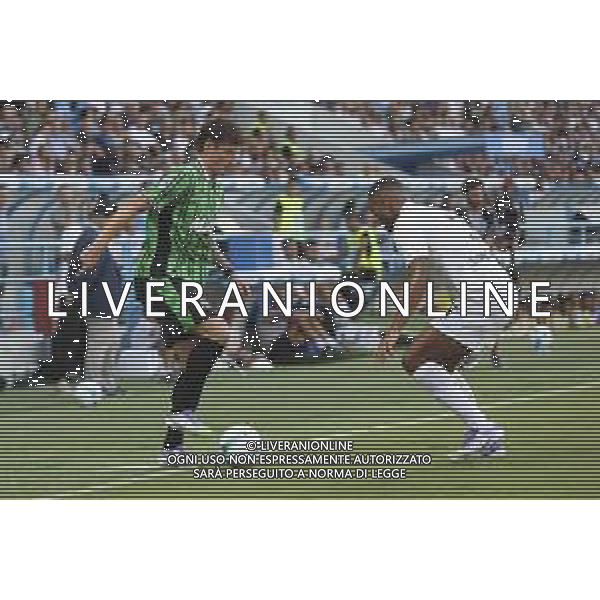 Andrea Pinamonti of US Sassuolo competes for the ball with Juan Jesus of SSC Napoli during US Sassuolo vs SSC Napoli, 1° Serie A Enilive 2025-26 game at Mapei stadium . Città del tricolore in Reggio Emilia (RE), Italy, on August 23, 2025. (Photo by Davide Casentini)- AGENZIA ALDO LIVERANI SAS