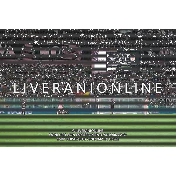 Tifosi Palermo - Tabellone con risultato 2-1 Palermo vs Reggiana di Serie B 25/26 presso lo Stadio Renzo Barbera di Palermo il 23/08/25 ©Federico Serra - AGENZIA ALDO LIVERANI SAS