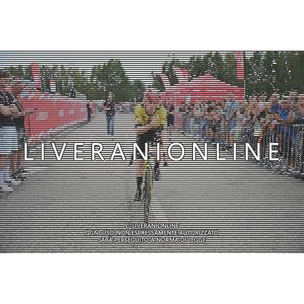 24-08-2025 Vuelta A Espana; Tappa 02 Alba - Limone Piemonte; 2025, Visma - Lease A Bike; Vingegaard, Jonas; Alba; ©SIROTTI - AGENZIA ALDO LIVERANI SAS