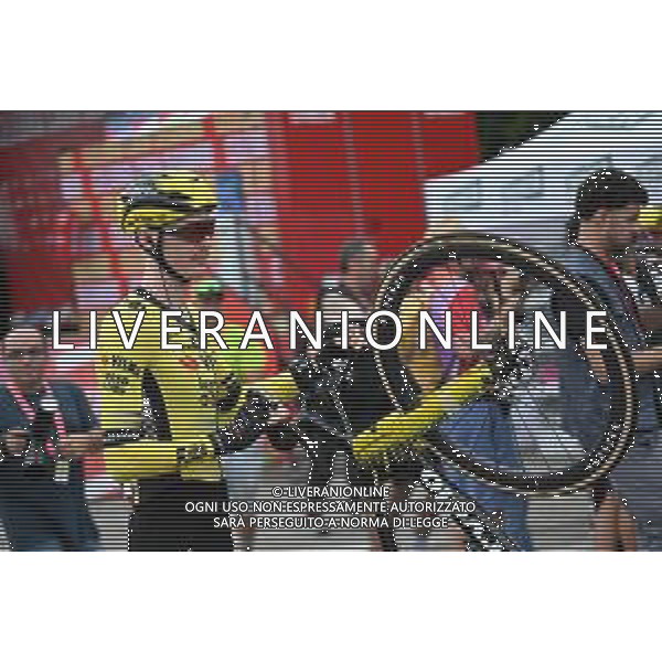 24-08-2025 Vuelta A Espana; Tappa 02 Alba - Limone Piemonte; 2025, Visma - Lease A Bike; Jorgenson, Matteo; Alba; ©SIROTTI - AGENZIA ALDO LIVERANI SAS