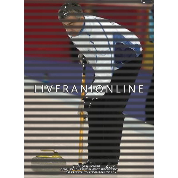 PINEROLO (TO) 15/02/2006 XX OLIMPIADI INVERNALI TORINO 2006 CURLING MASCHILE ITALIA-USA NELLA FOTO ALVERA FABIO PH GIGI ARCAINI/AG. ALDO LIVERANI