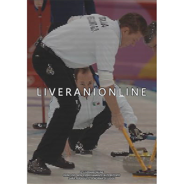 PINEROLO (TO) 15/02/2006 XX OLIMPIADI INVERNALI TORINO 2006 CURLING MASCHILE ITALIA-USA NELLA FOTO MARIANI MARCO PH GIGI ARCAINI/AG. ALDO LIVERANI