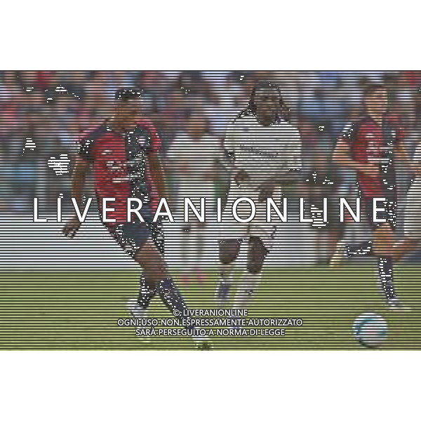 24-8-2025. Cagliari calcio-ACF Fiorentina, 1¬∞ giornata campionato calcio italiano Serie A 2025/2026, stadio Unipol Domus Cagliari. Foto Salvatore Moi/Agenzia Aldo Liverani s.as. Nella foto: Yerry Mina Adam Obert Cagliari