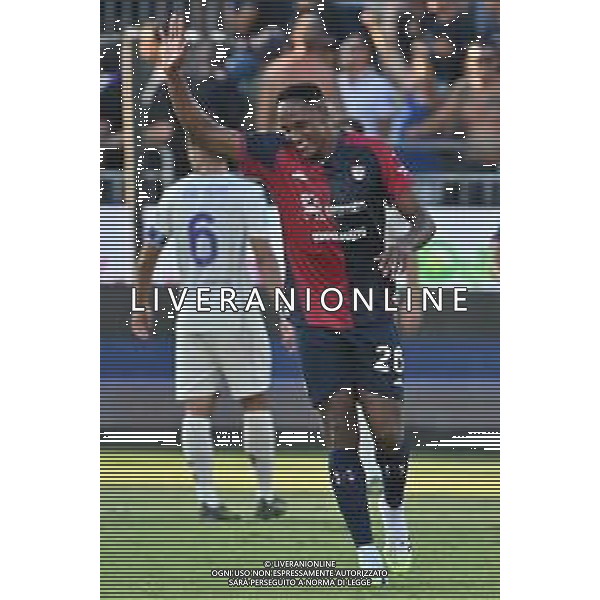24-8-2025. Cagliari calcio-ACF Fiorentina, 1¬∞ giornata campionato calcio italiano Serie A 2025/2026, stadio Unipol Domus Cagliari. Foto Salvatore Moi/Agenzia Aldo Liverani s.as. Nella foto: Yerry Mina Adam Obert Cagliari