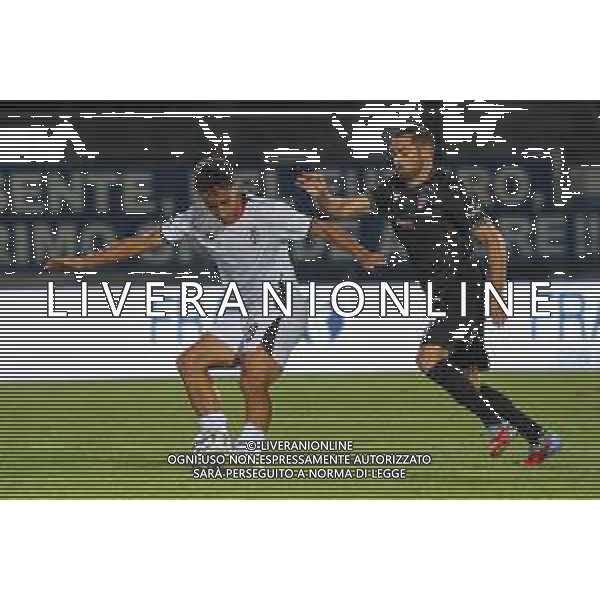 TVRCOR Pro Patria vs Pro Vercelli 1a giornata Campionato Calcio Serie C Lega Pro – Busto Arsizio (VA) 24-08-2025 Nella foto Angelo Burruano e Andrea Schiavone, Busto Arsizio 24-08-2025 Stadio Carlo Speroni Campionato Calcio Serie C Lega Pro – foto Roberta Corradin/ Agenzia Aldo Liverani sas