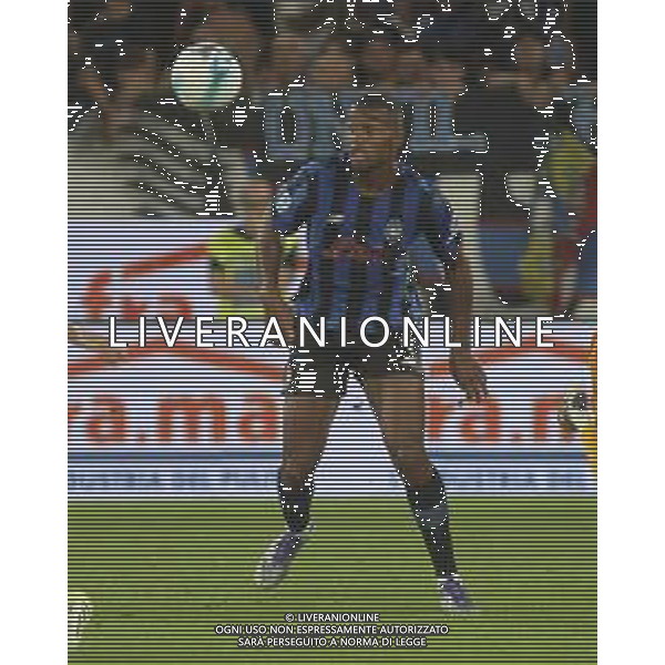 Isak Malcom Kwaku Hien of Atalanta BC play the ball during Atalanta BC vs Pisa SC, 1° Serie A Enilive 2025-26 game at New Balance stadium in Bergamo (BG), Italy, on August 24, 2025. (Photo by Davide Casentini) tvdc-ag aldo liverani sas