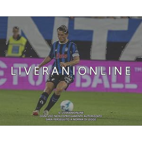 Marten Elco De Roon of Atalanta BC play the ball during Atalanta BC vs Pisa SC, 1° Serie A Enilive 2025-26 game at New Balance stadium in Bergamo (BG), Italy, on August 24, 2025. (Photo by Davide Casentini) tvdc-ag aldo liverani sas