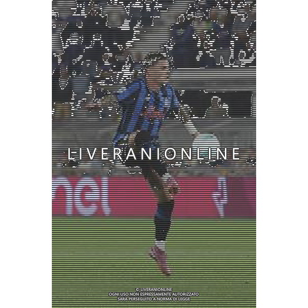 Nicola Zalewski of Atalanta BC play the ball during Atalanta BC vs Pisa SC, 1° Serie A Enilive 2025-26 game at New Balance stadium in Bergamo (BG), Italy, on August 24, 2025. (Photo by Davide Casentini) tvdc-ag aldo liverani sas