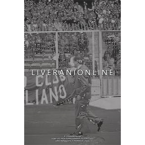 NEG-RETROSPETTIVA GIAN MAURO BORSANO PRESIDENTE DEL TORINO CALCIO NELLA FOTO GIAN MAURO BORSANO PRESIDENTE DEL TORINO CALCIO NELL\'ANNO 1991-1992 AG ALDO LIVERANI SAS