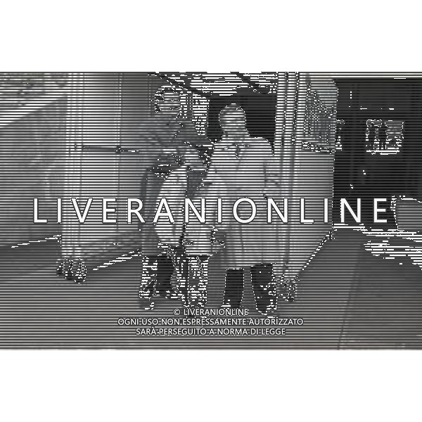 NEG-RETROSPETTIVA GIAN MAURO BORSANO PRESIDENTE DEL TORINO CALCIO NELLA FOTO GIAN MAURO BORSANO PRESIDENTE DEL TORINO CALCIO NELL\'ANNO 1991-1992 CON IL FIGLIO ED EMILIANO MONDONICO AG ALDO LIVERANI SAS