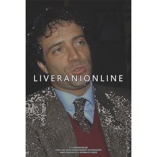 DIAP-RETROSPETTIVA ENRICO MONTESANO ATTORE NELLA FOTO ENRICO MONTESANO NELL\'ANNO 1982 A MILANO AG ALDO LIVERANI SAS