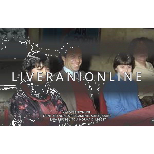 DIAP-RETROSPETTIVA ENRICO MONTESANO ATTORE NELLA FOTO ENRICO MONTESANO NELL\'ANNO 1982 A MILANO CON LAURA D\'ANGELO E MASSIMILIANO FRANCIOSA AG ALDO LIVERANI SAS