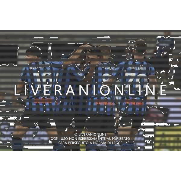 Gianluca Scamacca of Atalanta BC. and Atalanata players jubilates after scoring the goal Gianluca Scamacca of Atalanta BC celebrates with team after scoring during Atalanta BC vs Pisa SC, 1° Serie A Enilive 2025-26 game at New Balance stadium in Bergamo (BG), Italy, on August 24, 2025. (Photo by Davide Casentini) AG ALDO LIVERANI SAS