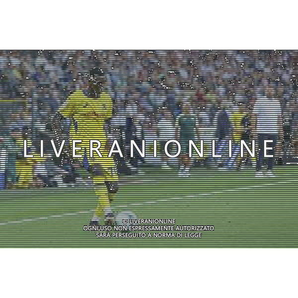Fallou Cham "Fallou" of Hellas Verona FC play the ball during Udinese Calcio FC vs Hellas Verona FC, 1° Serie A Enilive 2025-26 game at Bluenergy stadium in Udine (UD), Italy, on August 25, 2025. (Photo by Davide Casentini) AG ALDO LIVERANI SAS