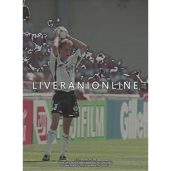 NEG-RETROSPETTIVA JORG HEINRICH CALCIATORE NELLA FOTO JORG HEINRICH CON LA MAGLIA DELLA NAZIONALE DELLA GERMANI AI MONDIALI DI FRANCIA 1998 AG ALDO LIVERANI SAS