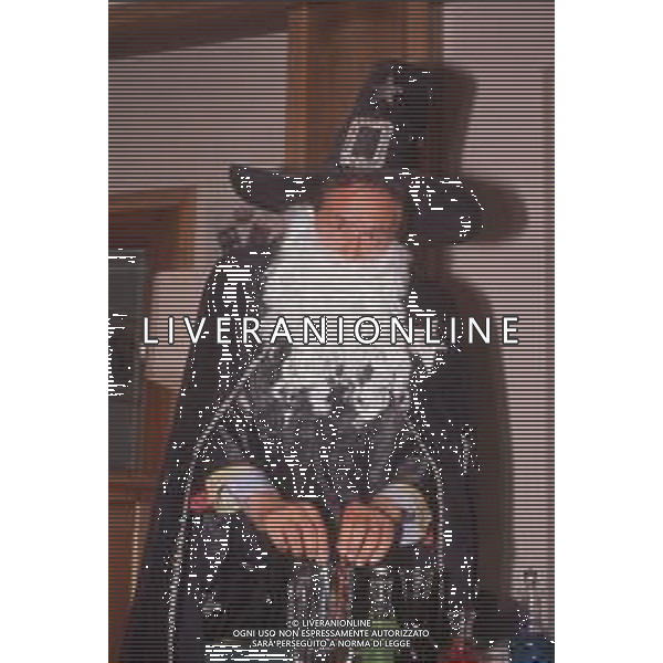 DIAP-RETROSPETTIVA COSTANTINO ROZZI PRESIDENTE ASCOLI CALCIO NELLA FOTO COSTANTINO ROZZI PRESIDENTE ASCOLI CALCIO NELL\'ANNO 1988-98 AG ALDO LIVERANI SAS 