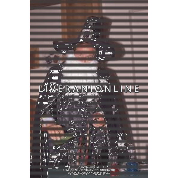 DIAP-RETROSPETTIVA COSTANTINO ROZZI PRESIDENTE ASCOLI CALCIO NELLA FOTO COSTANTINO ROZZI PRESIDENTE ASCOLI CALCIO NELL\'ANNO 1988-98 AG ALDO LIVERANI SAS 