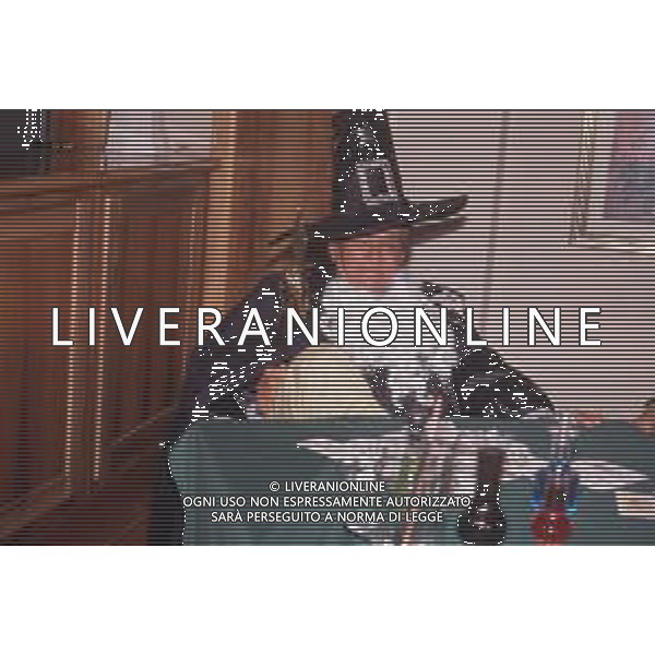 DIAP-RETROSPETTIVA COSTANTINO ROZZI PRESIDENTE ASCOLI CALCIO NELLA FOTO COSTANTINO ROZZI PRESIDENTE ASCOLI CALCIO NELL\'ANNO 1988-98 AG ALDO LIVERANI SAS 