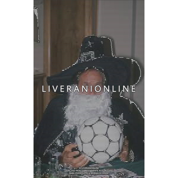 DIAP-RETROSPETTIVA COSTANTINO ROZZI PRESIDENTE ASCOLI CALCIO NELLA FOTO COSTANTINO ROZZI PRESIDENTE ASCOLI CALCIO NELL\'ANNO 1988-98 AG ALDO LIVERANI SAS 