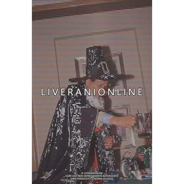 DIAP-RETROSPETTIVA COSTANTINO ROZZI PRESIDENTE ASCOLI CALCIO NELLA FOTO COSTANTINO ROZZI PRESIDENTE ASCOLI CALCIO NELL\'ANNO 1988-98 AG ALDO LIVERANI SAS 