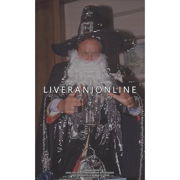 DIAP-RETROSPETTIVA COSTANTINO ROZZI PRESIDENTE ASCOLI CALCIO NELLA FOTO COSTANTINO ROZZI PRESIDENTE ASCOLI CALCIO NELL\'ANNO 1988-98 AG ALDO LIVERANI SAS 